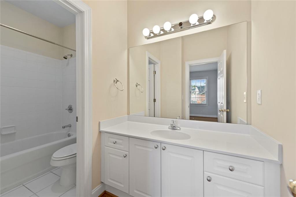 5826 Riverstone Circle Property Photo 30