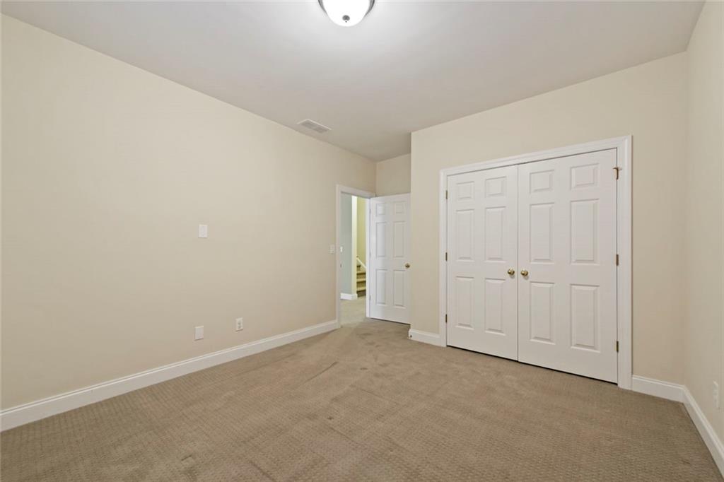 5826 Riverstone Circle Property Photo 33