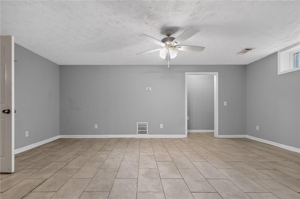 2128 Cluster Lane Property Photo 19