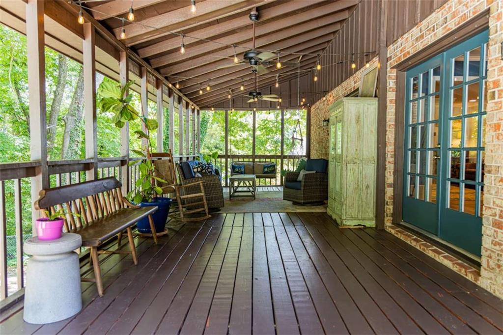 108 Rollingwood Circle Property Photo 14