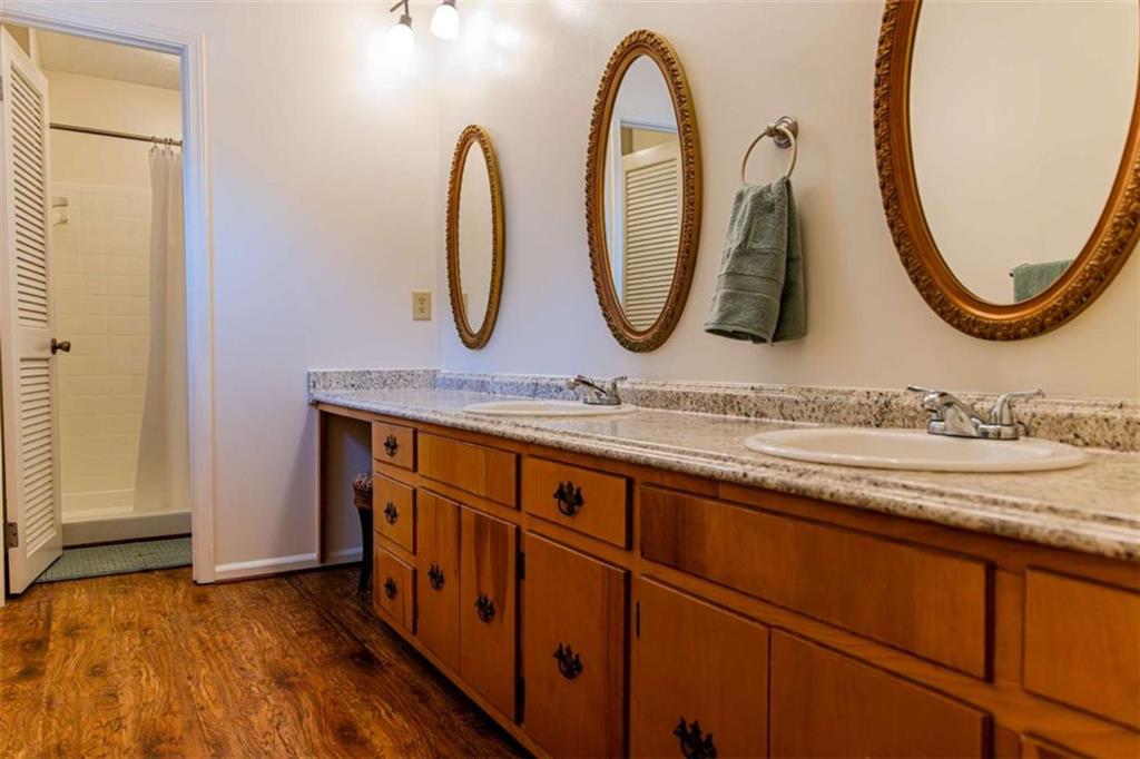 108 Rollingwood Circle Property Photo 25