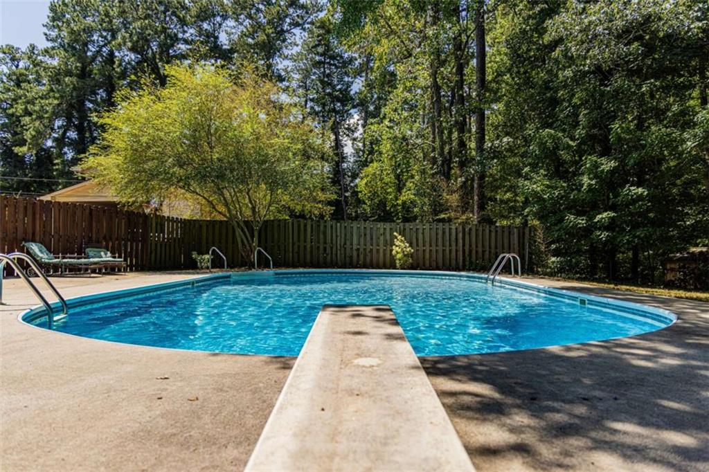 108 Rollingwood Circle Property Photo 39