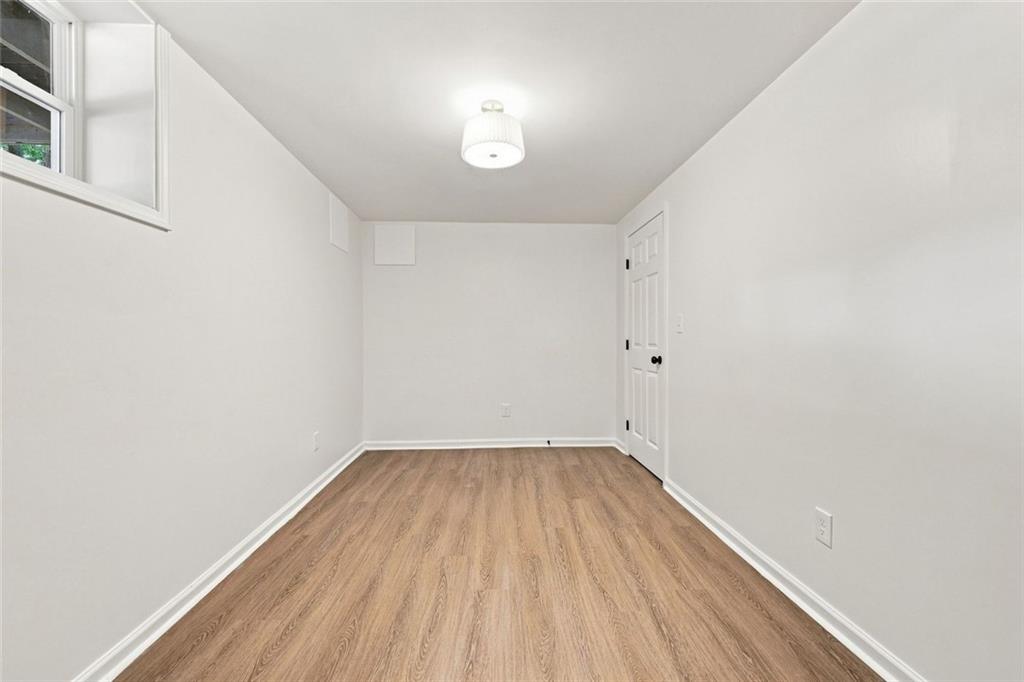 302 Hickory Lane Property Photo 26