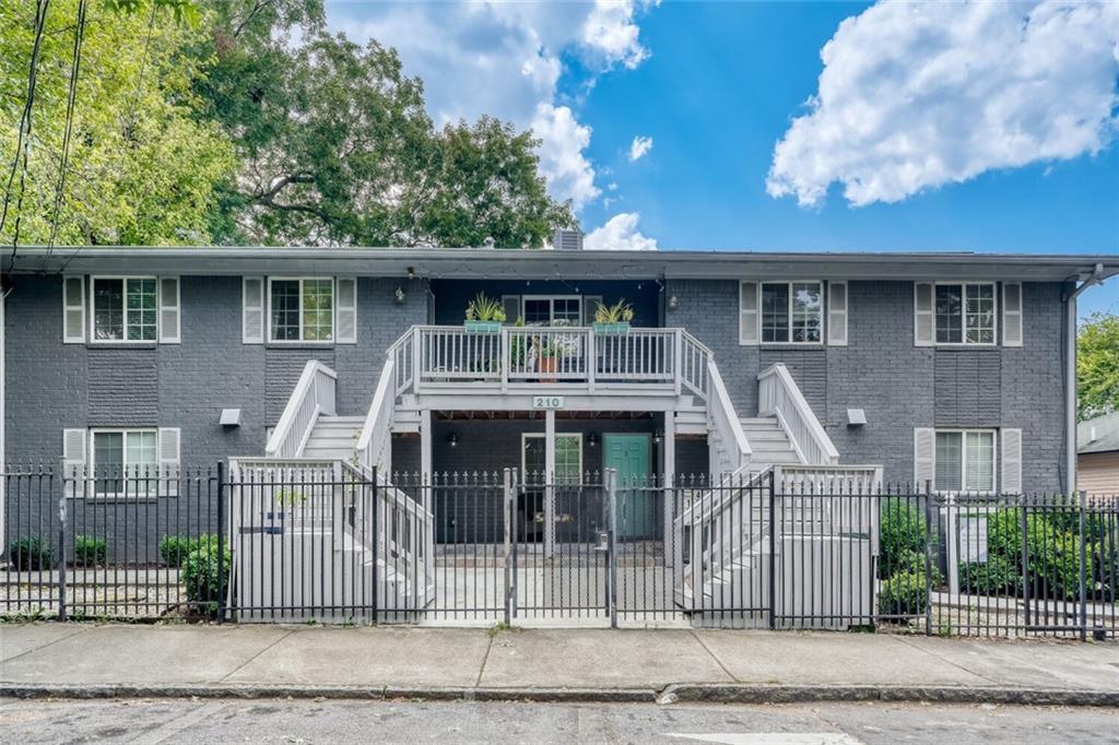 210 Sampson Street Unit 7