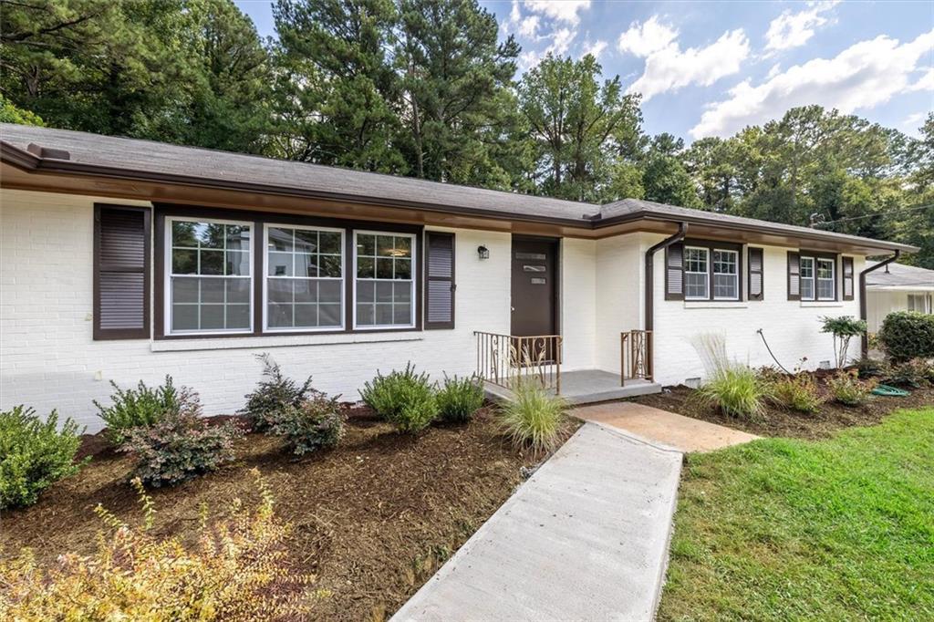 3943 Oberlin Court Property Photo 1
