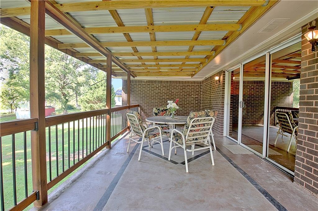 45 North Drive Property Photo 23