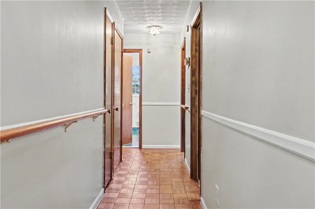 45 North Drive Property Photo 32
