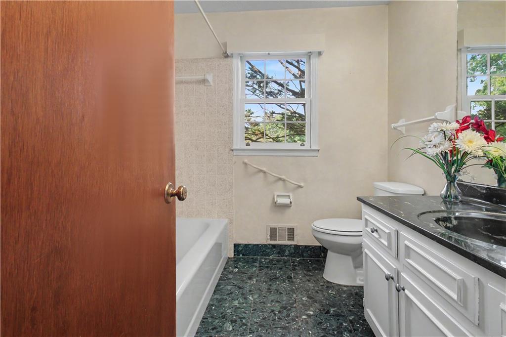 45 North Drive Property Photo 47