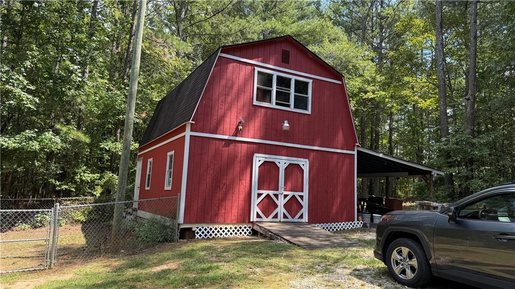431 Venable Road Property Photo 9