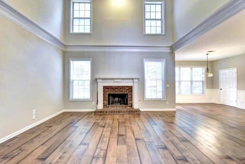 410 Ruby Forest Parkway Property Photo 3