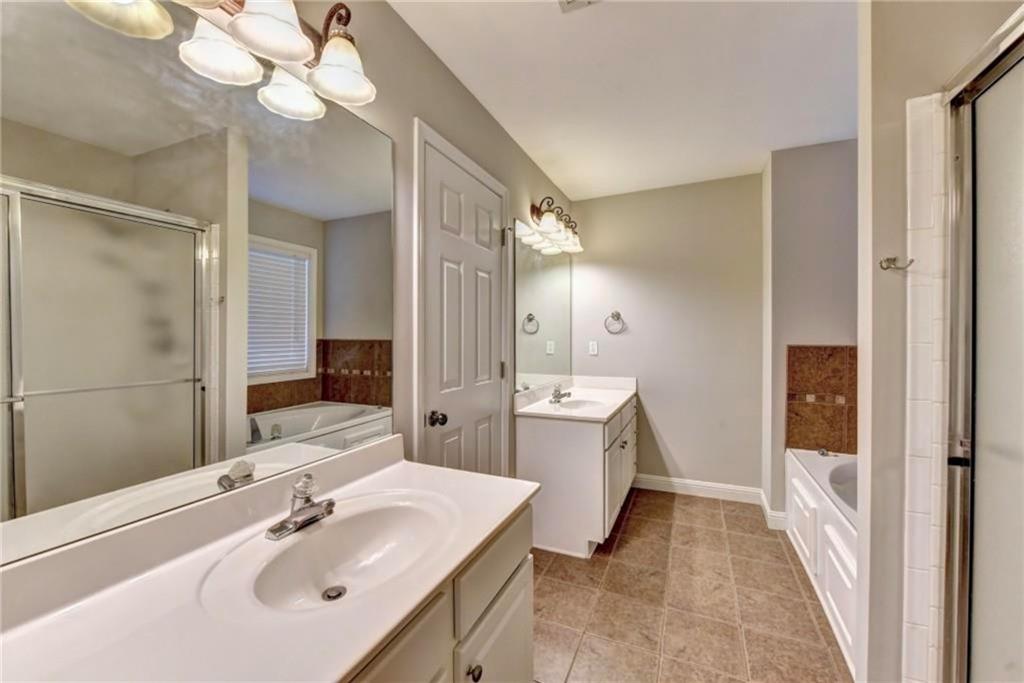410 Ruby Forest Parkway Property Photo 24