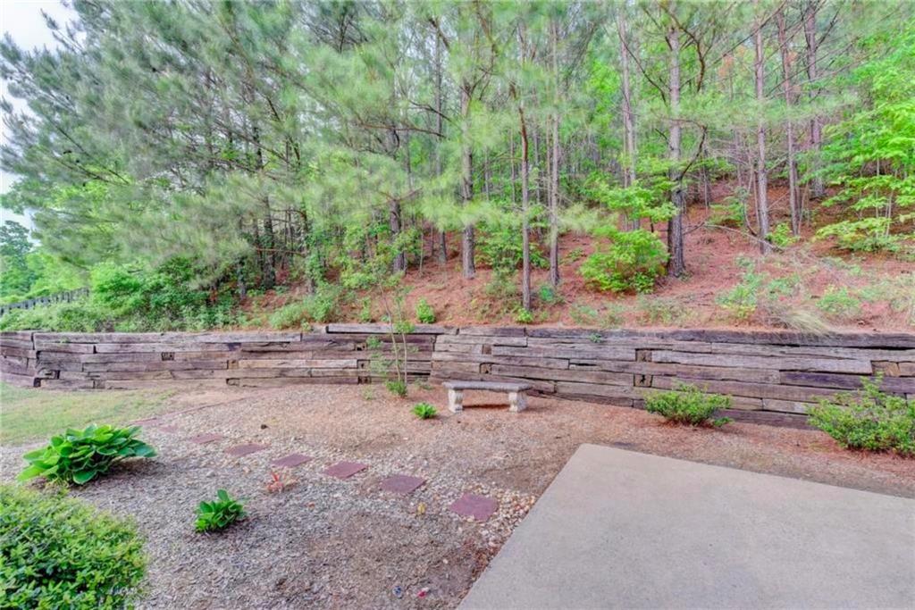 410 Ruby Forest Parkway Property Photo 29