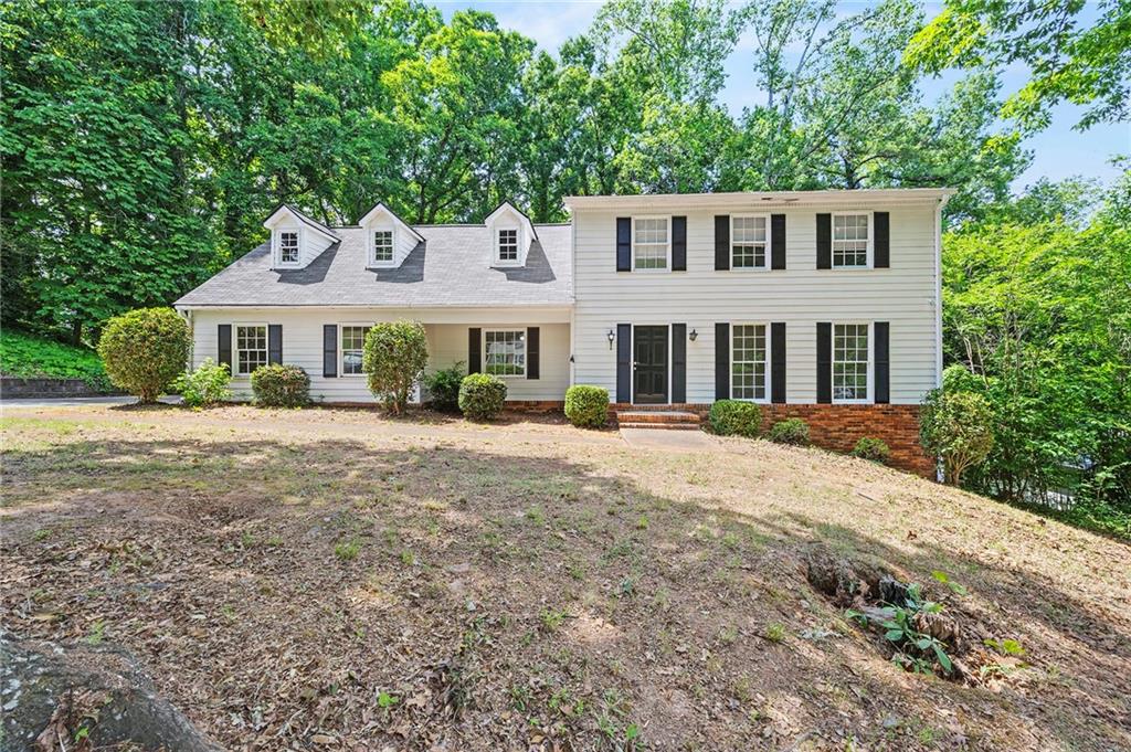 602 Commanche Drive