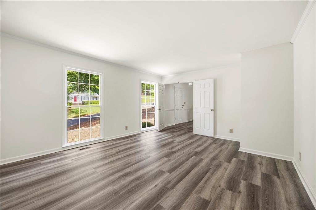 602 Commanche Drive Property Photo 6