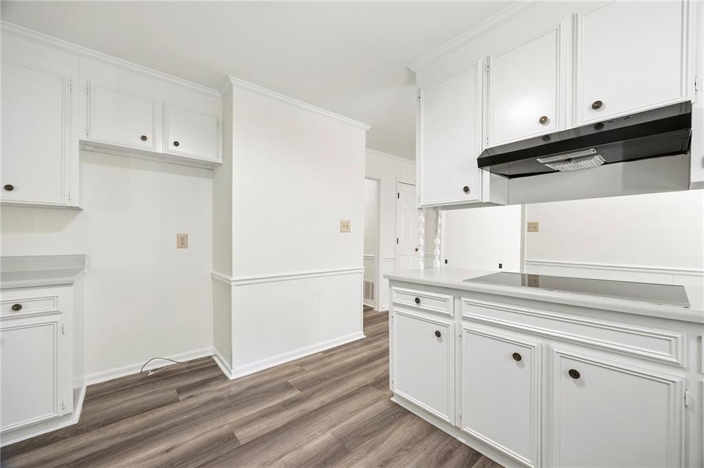 602 Commanche Drive Property Photo 11
