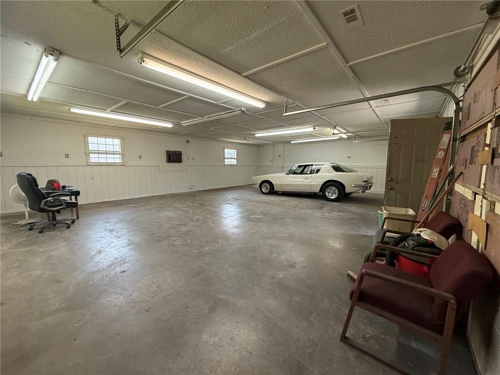 1330 Us 41 N Property Photo 11