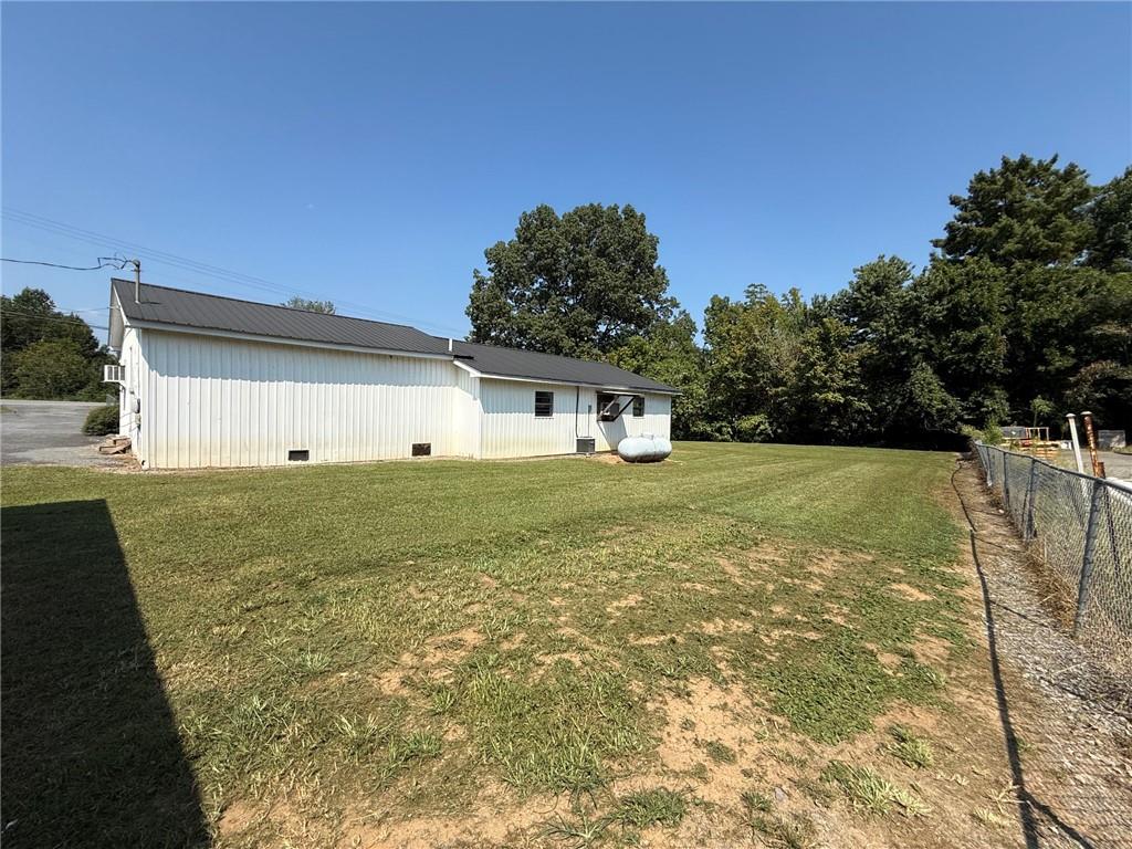 1330 Us 41 N Property Photo 18