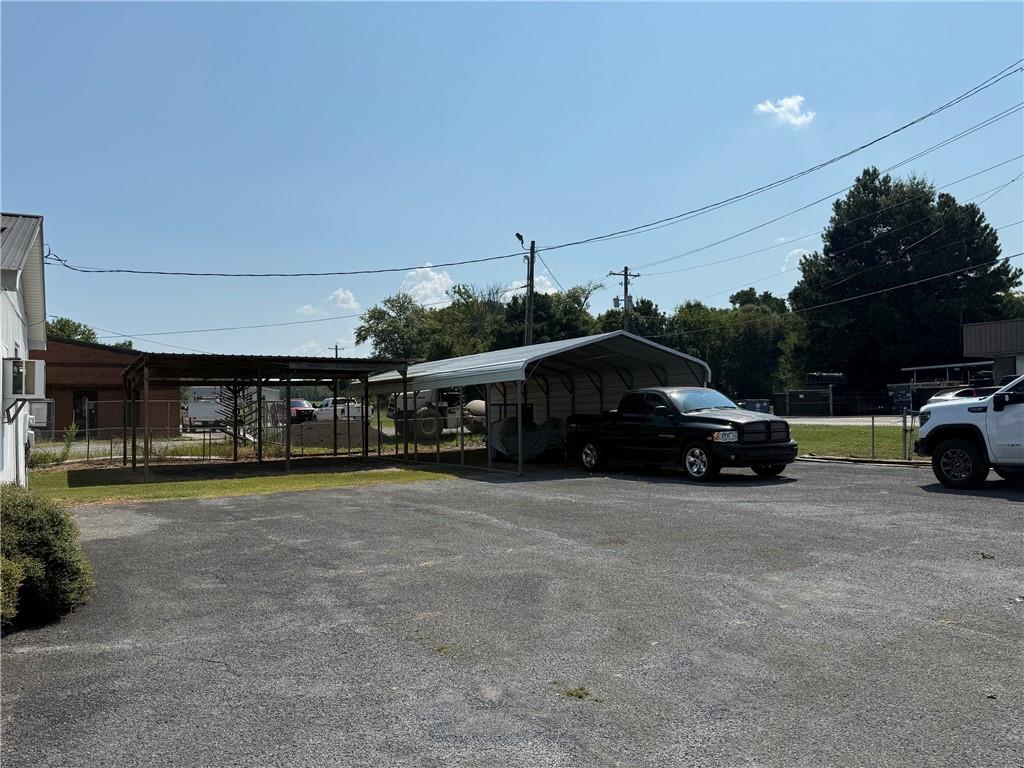 1330 Us 41 N Property Photo 21