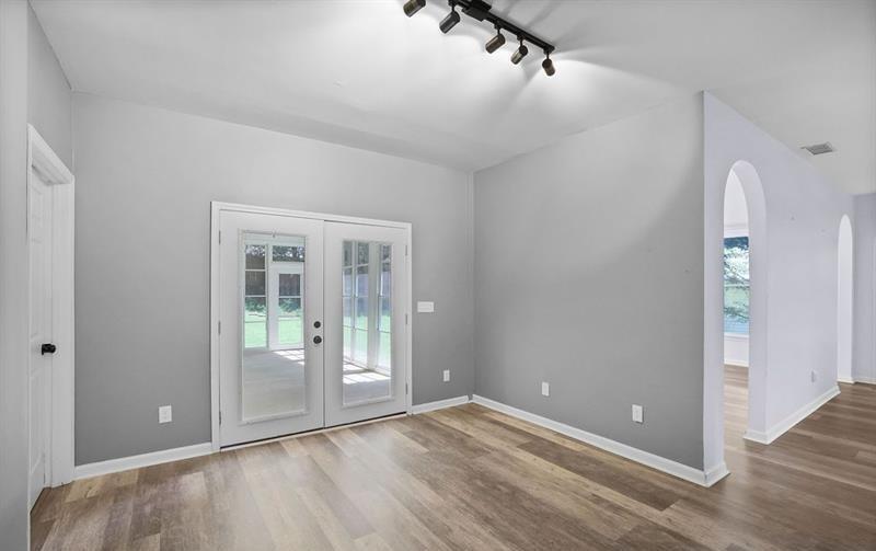 3520 Mystic Drive Property Photo 10