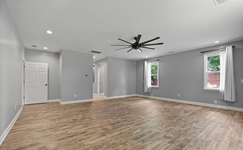 3520 Mystic Drive Property Photo 13