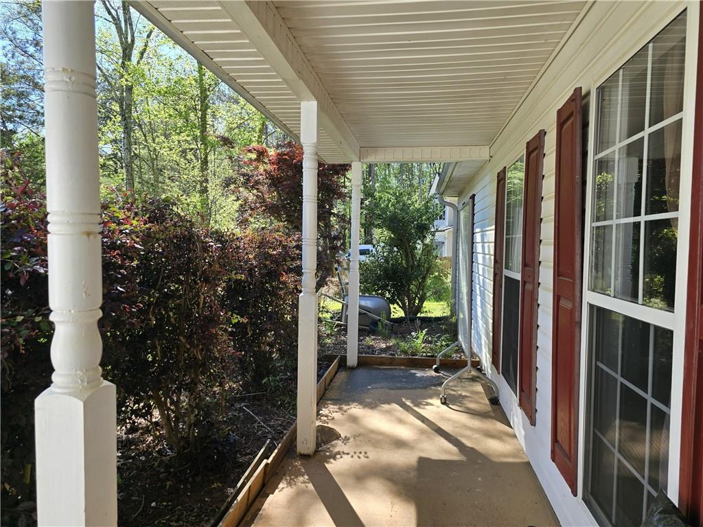 245 Crofton Ridge Property Photo 4
