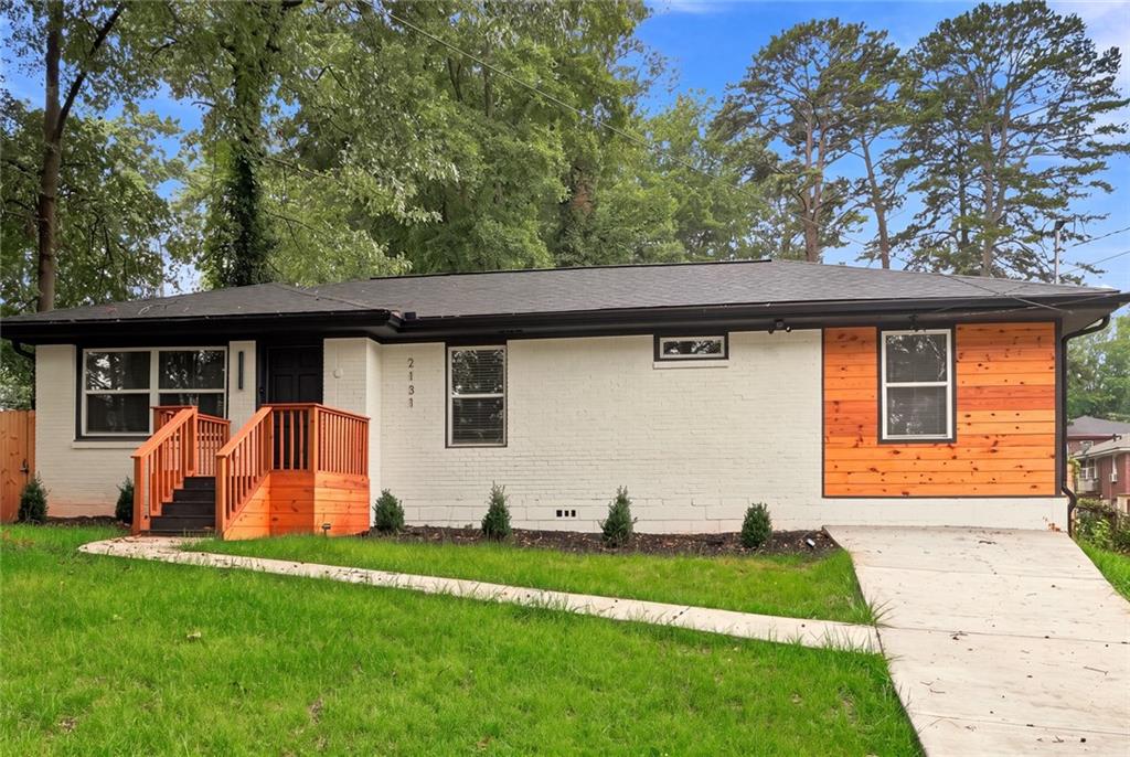 2131 Holly Hill Drive Property Photo 1