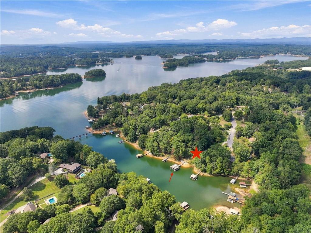 688 Harbor Cove Property Photo 3