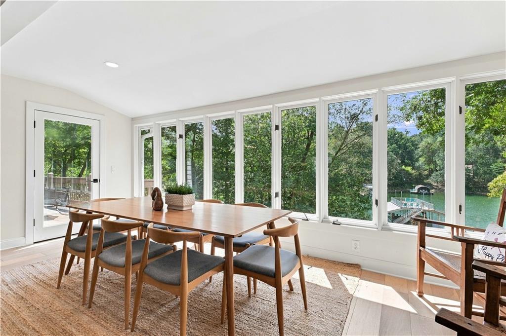 688 Harbor Cove Property Photo 16