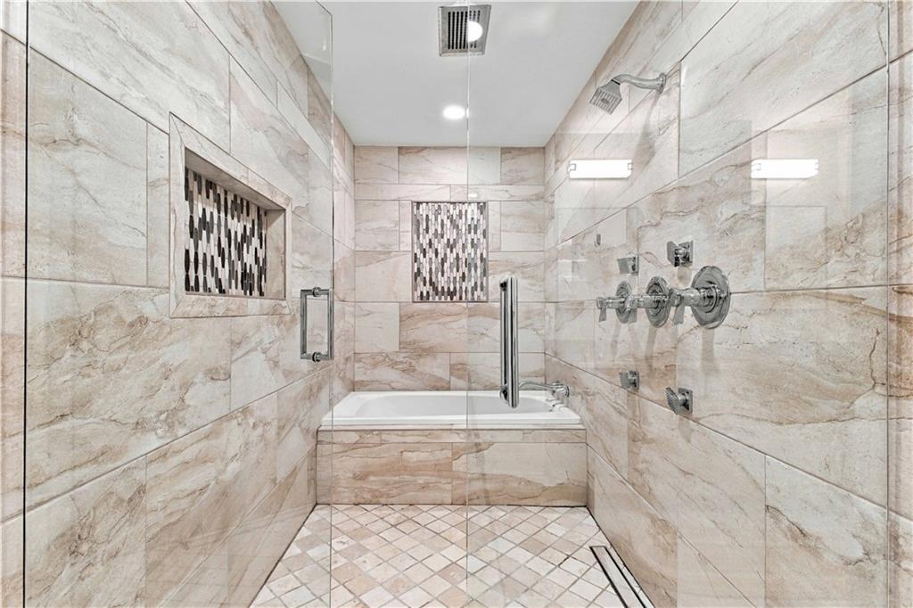 688 Harbor Cove Property Photo 41
