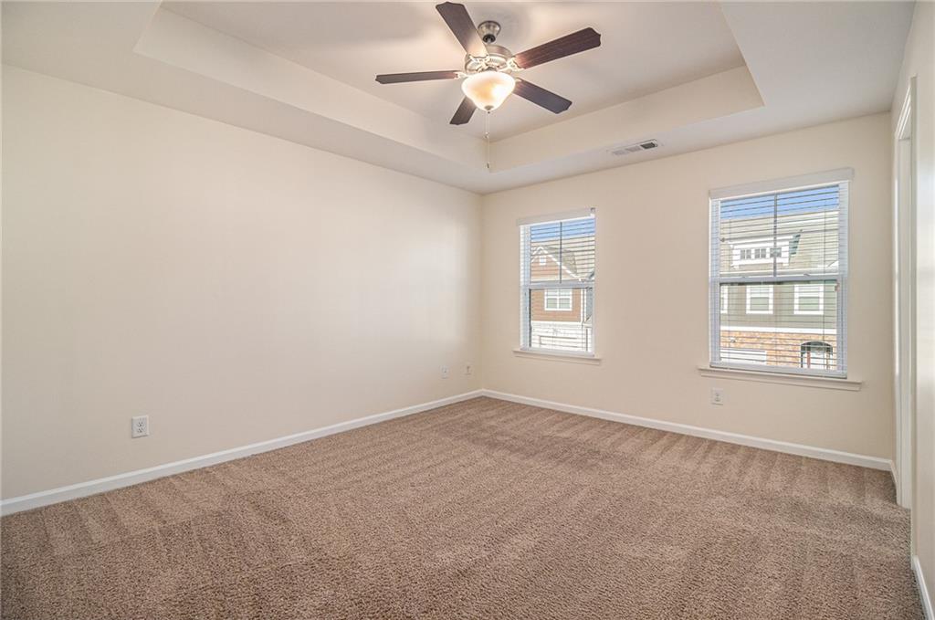 5004 Longview Walk Property Photo 9