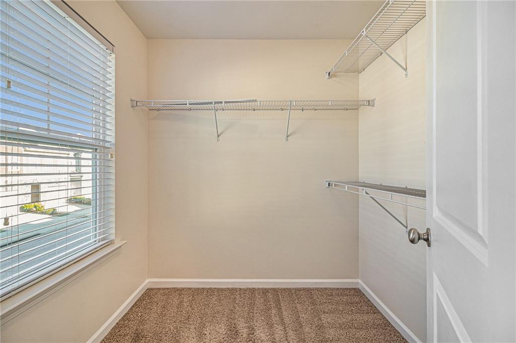 5004 Longview Walk Property Photo 12