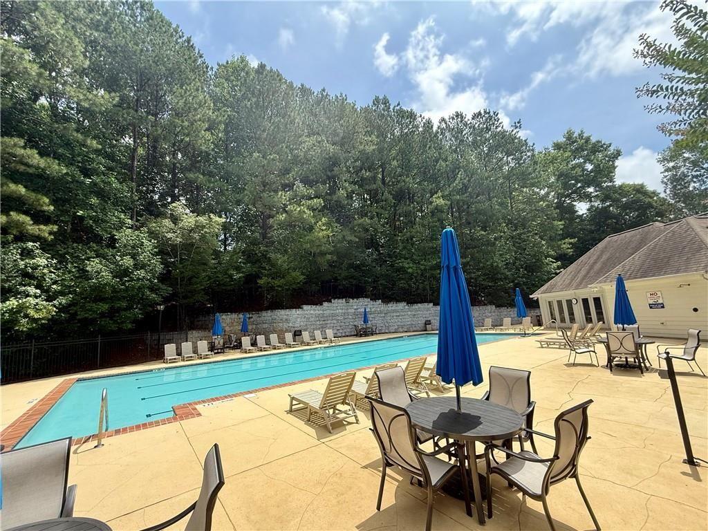 7831939 Property Photo 36