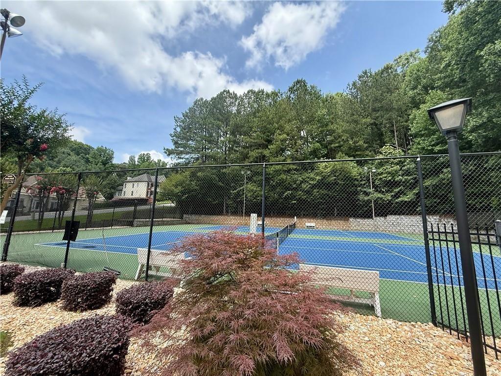 7831939 Property Photo 37