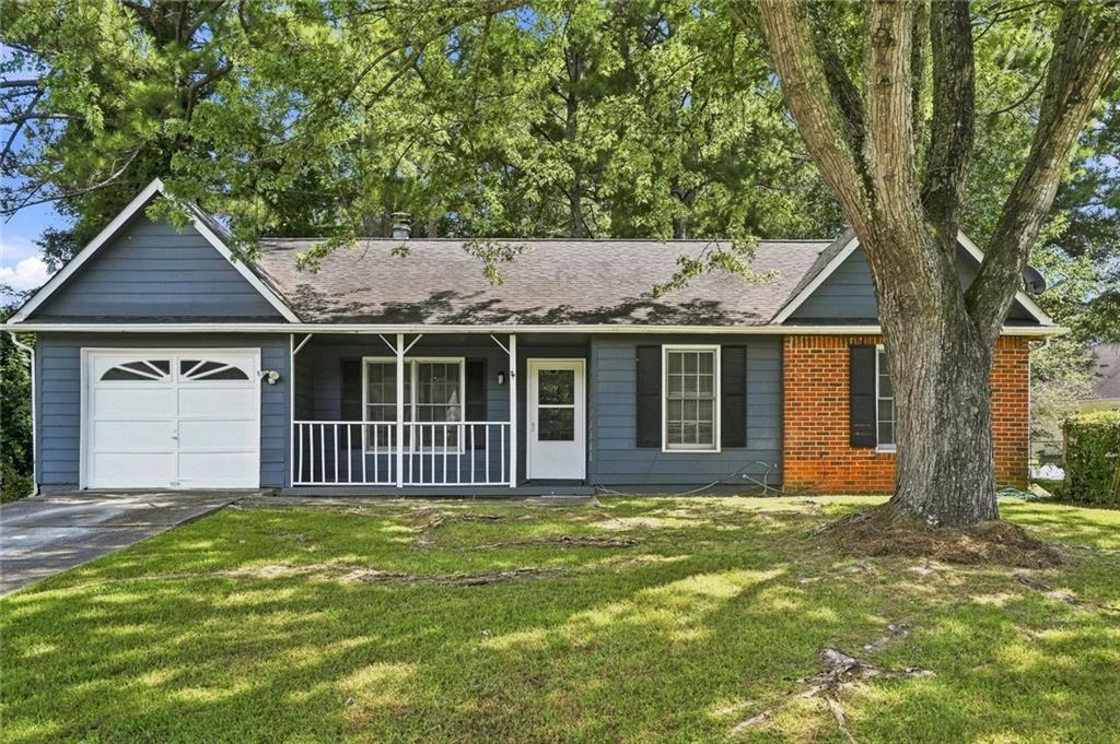 67 Rivercrest Court Property Photo 1