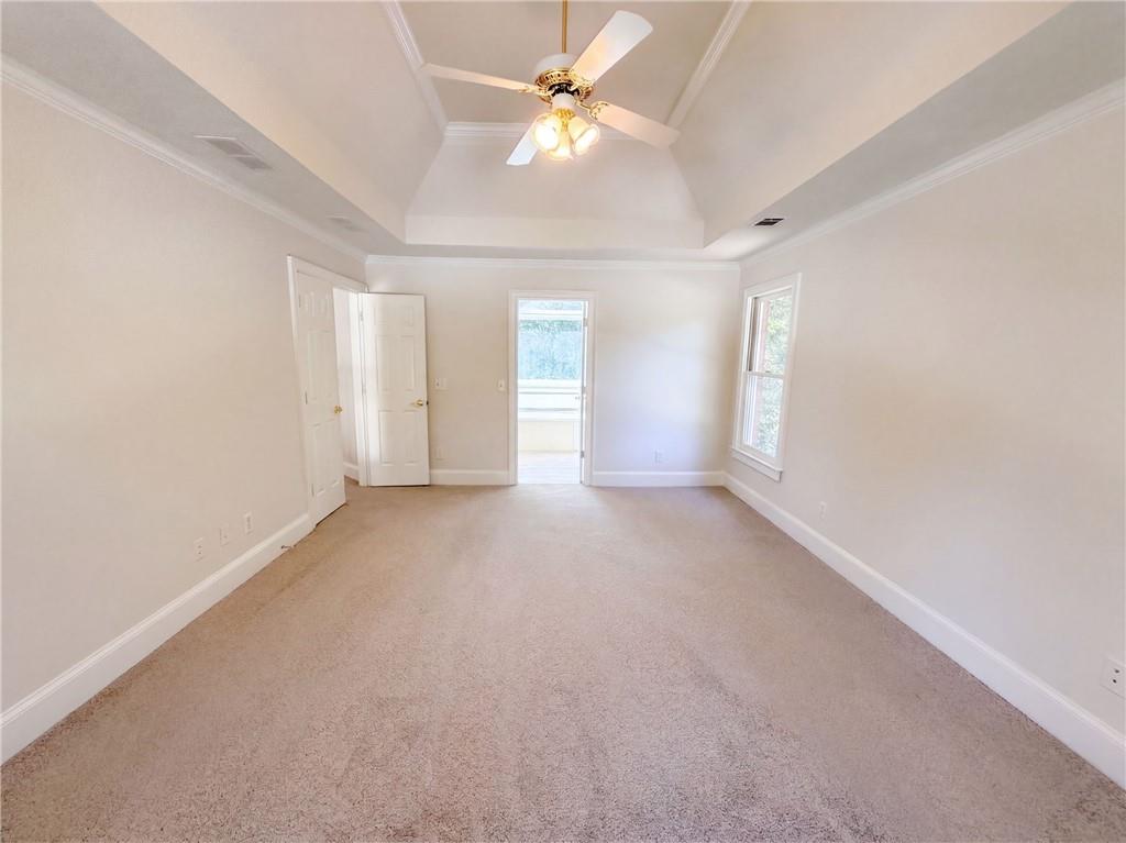 1990 Eagle Ridge Drive Sw Property Photo 4