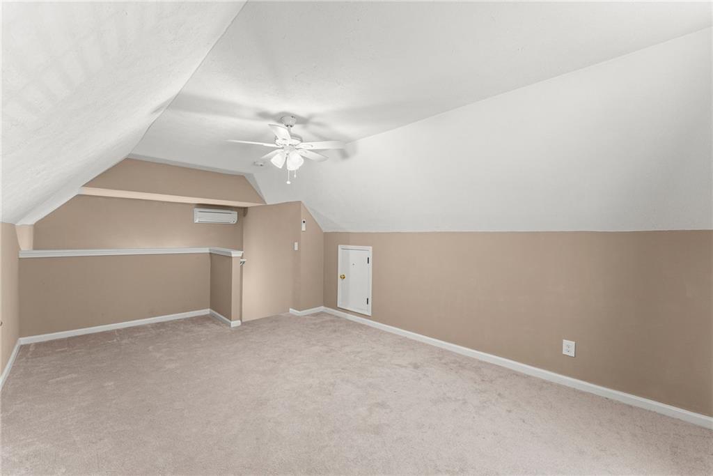 61 Hawthorne Drive Property Photo 34