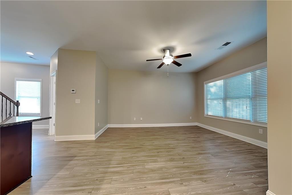 7832015 Property Photo 4