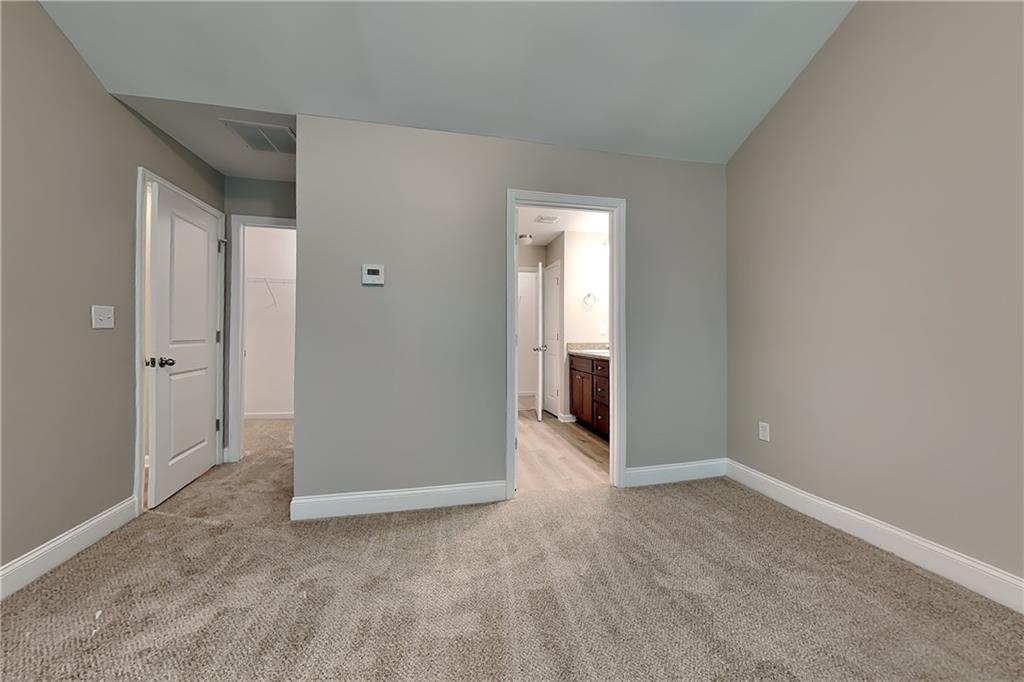 7832015 Property Photo 6