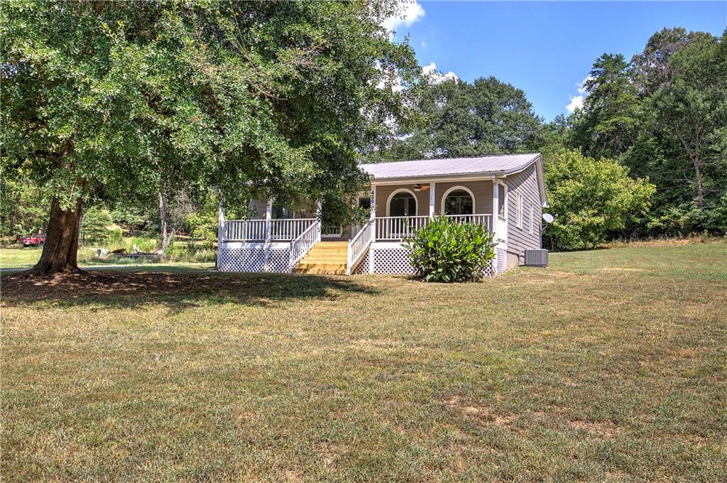 450 Portland Road Property Photo 1