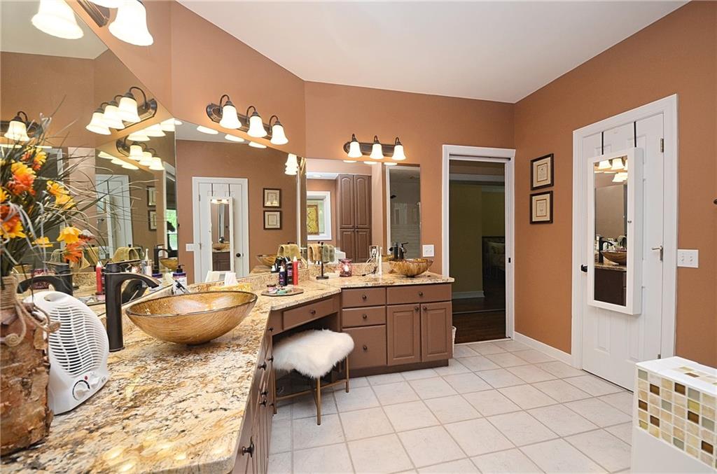 1330 Monroe Drive Property Photo 18