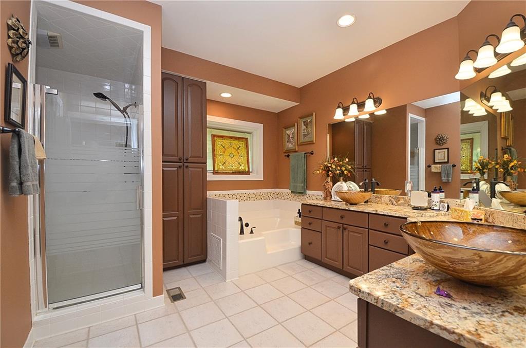 1330 Monroe Drive Property Photo 19