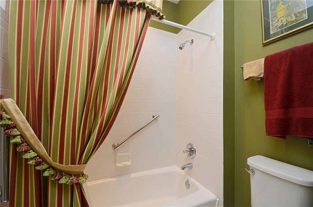 1330 Monroe Drive Property Photo 26