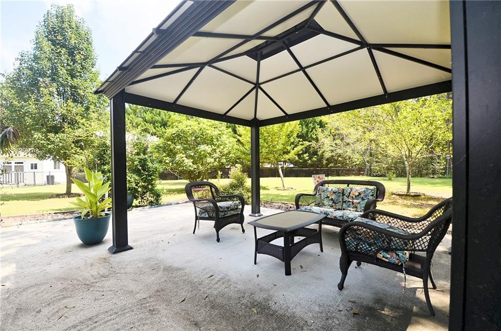 1330 Monroe Drive Property Photo 34