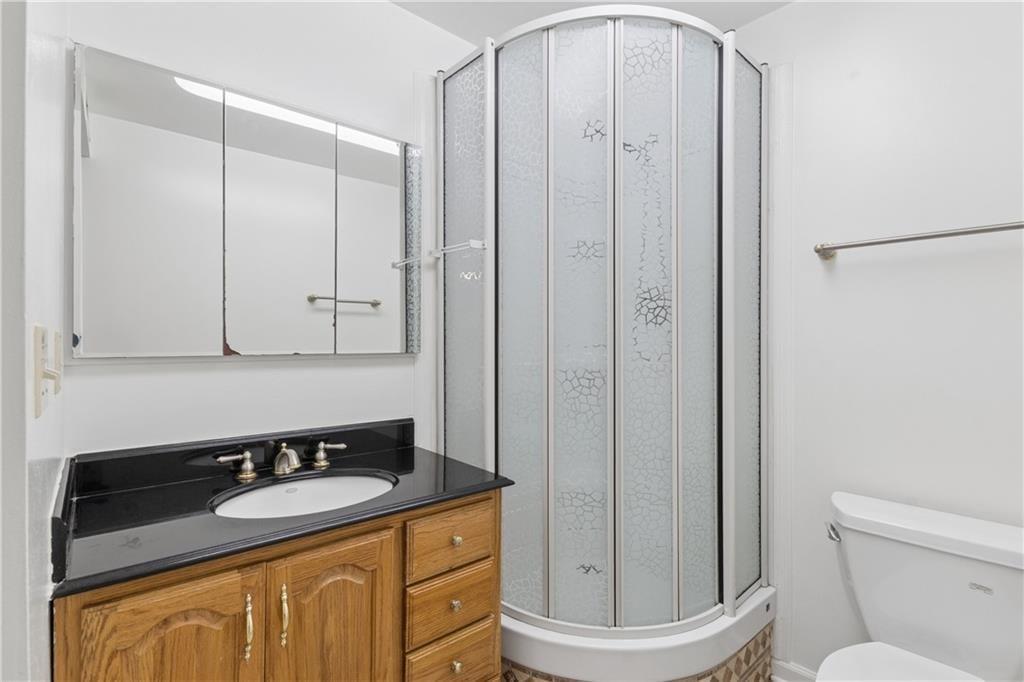 800 Glenairy Drive Property Photo 25