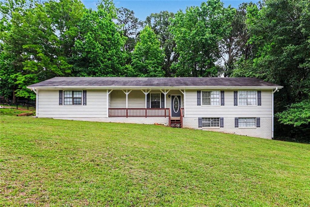 2353 Shire Court Property Photo 1