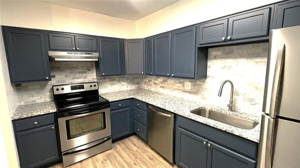 3091 Colonial Way Unit A4 Property Photo 2