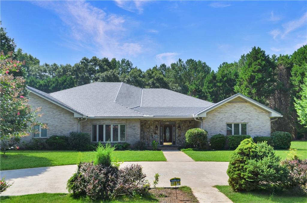 155 Highlands Forest Lane