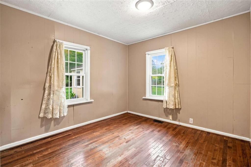 791 Warren Road Ne Property Photo 8