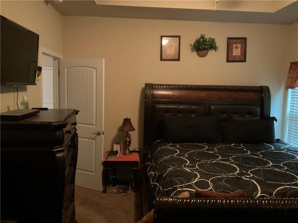 874 Crescent Lane Property Photo 3