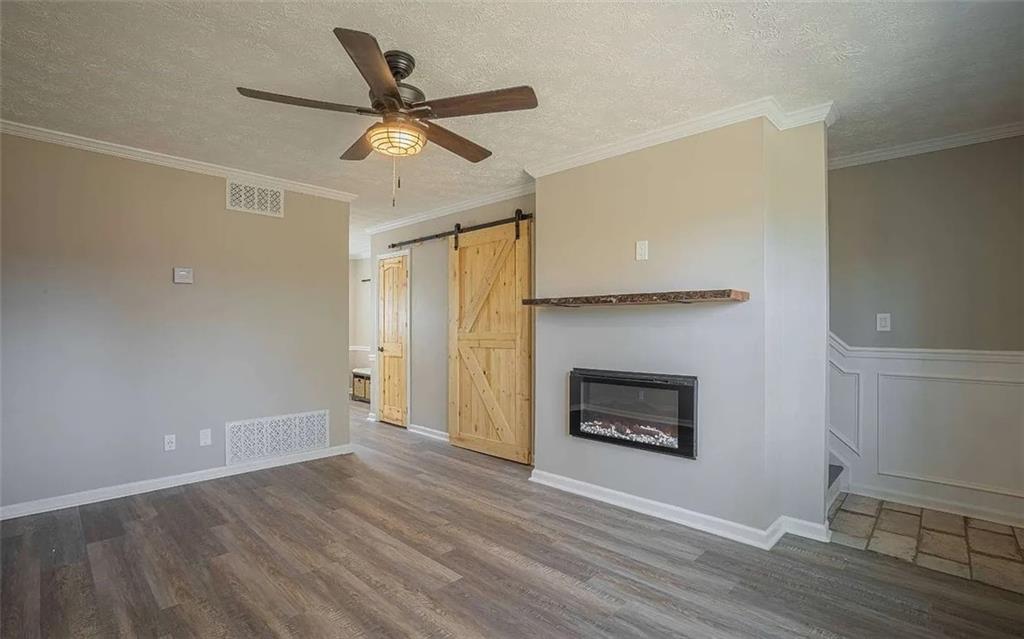 1235 Riverside Drive Unit D1 Property Photo 9